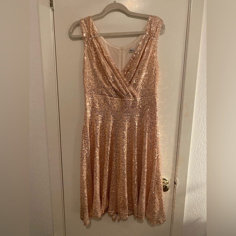 Grace Karin women’s sequined v- neck party dress